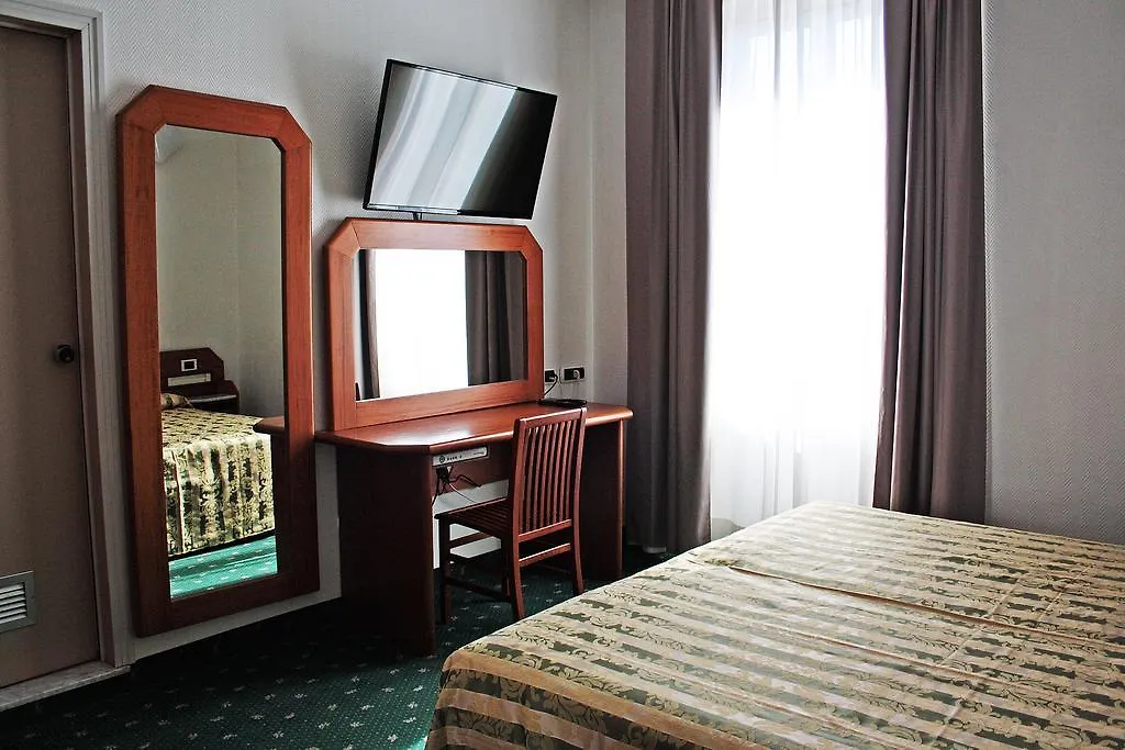 Hotel Centrale Piombino Italy